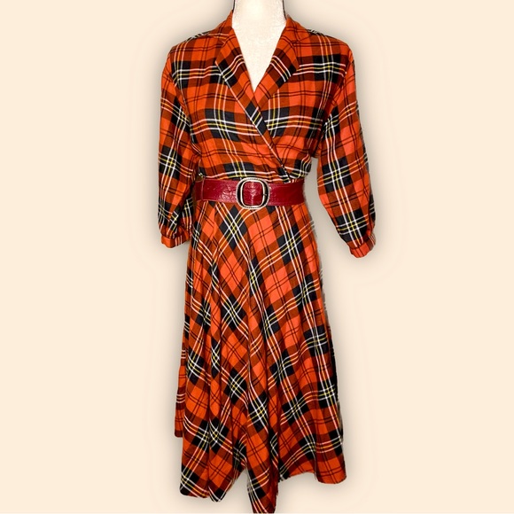 Vintage Dresses & Skirts - Vintage Plaid Cotton Dress - Red and Black